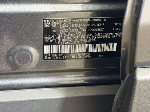 Used 2019 Toyota RAV4 LE AWD/4WD image 31