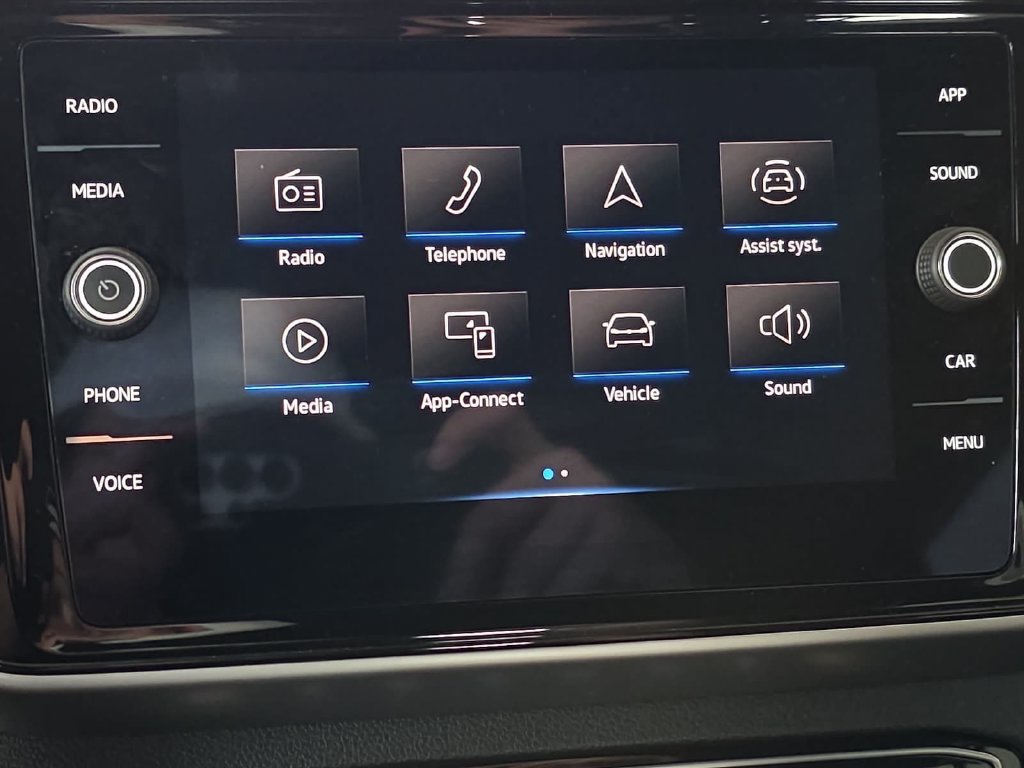 Used 2023 Volkswagen Atlas Cross Sport SE FWD image 22