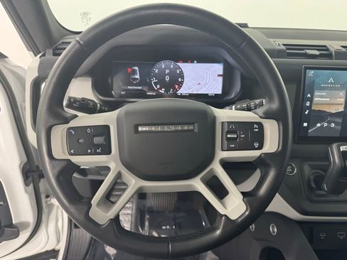 Used 2023 Land Rover Defender 130 SE AWD/4WD image 11