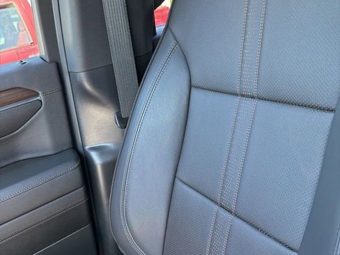 Used 2024 Chevrolet Silverado 1500 High Country w/ Technology Package image 7