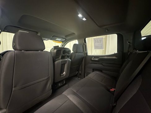 Certified 2026 Chevrolet Silverado 1500 RST AWD/4WD image 13