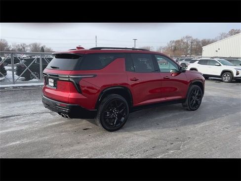 Certified 2024 Chevrolet Traverse RS image 8