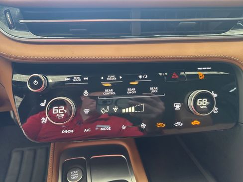 Used 2025 INFINITI QX60 Autograph w/ Lighting Package (N92) AWD/4WD image 22