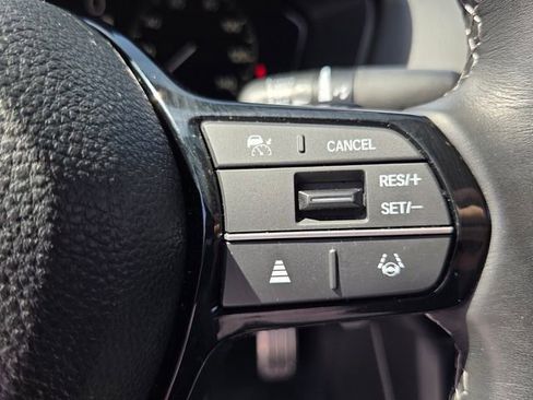 Used 2025 Honda Civic Sport image 31