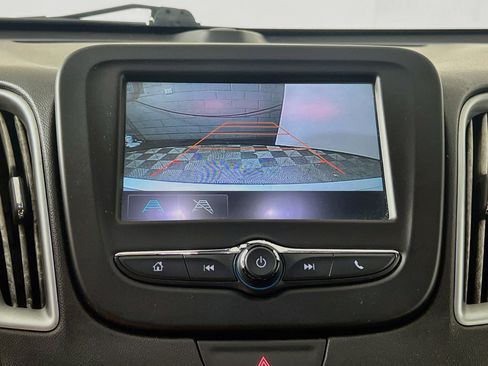 Used 2018 Chevrolet Malibu LS FWD image 28