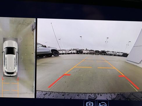 New 2026 Chevrolet Equinox EV LT image 20