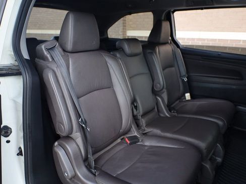 Used 2018 Honda Odyssey Elite image 24