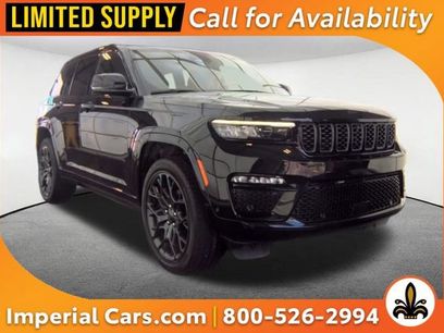 Used 2025 Jeep Grand Cherokee Summit w/ Obsidian Package