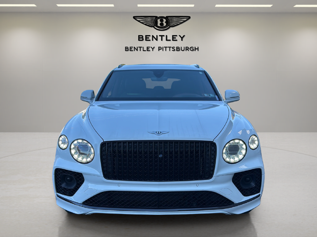 Used 2023 Bentley Bentayga Extended Wheelbase AWD/4WD image 7