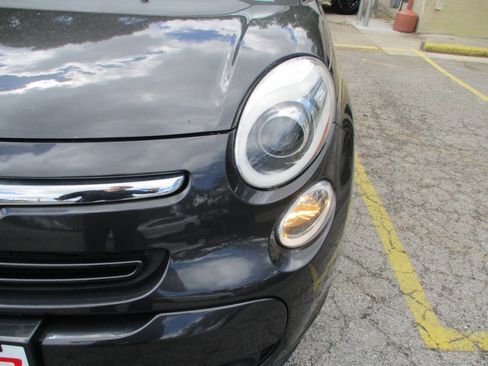 Used 2014 FIAT 500L Easy w/ Popular Equipment Group FWD image 24