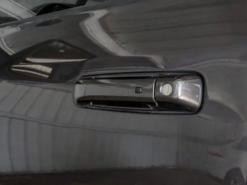 Used 2024 RAM 2500 Laramie AWD/4WD image 41