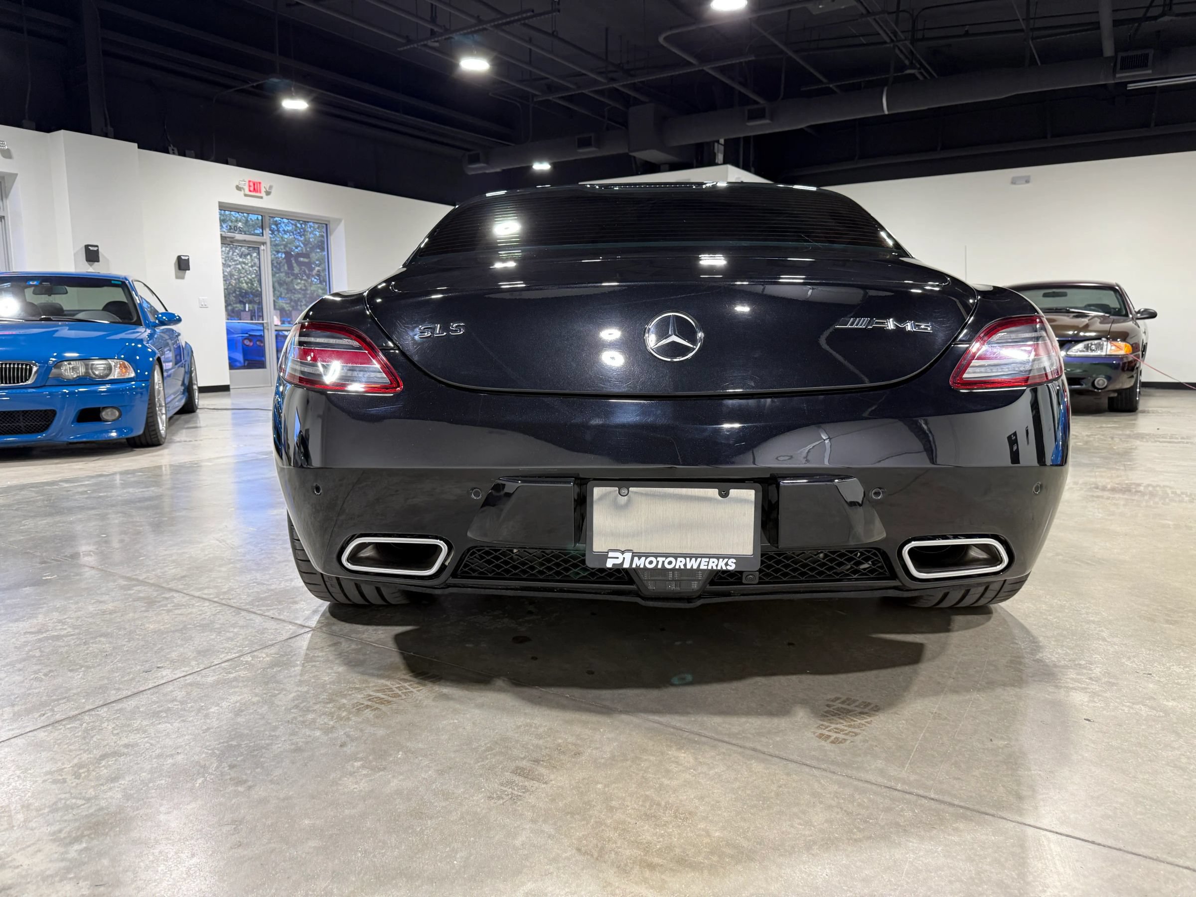 Used 2011 Mercedes-Benz SLS AMG Coupe image 30