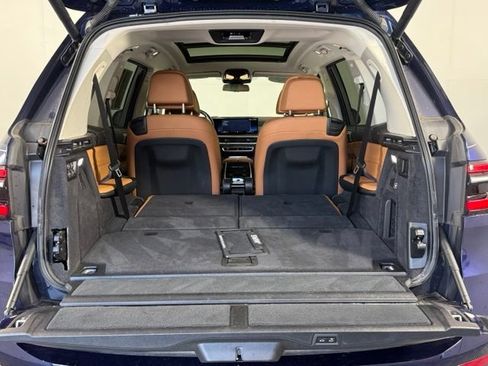 Used 2024 BMW X7 xDrive40i w/ Executive Package AWD/4WD image 29