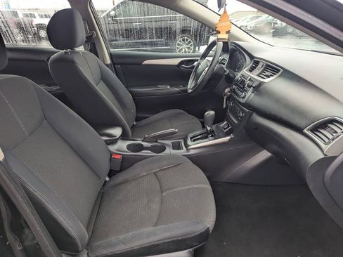 Used 2017 Nissan Sentra S image 30