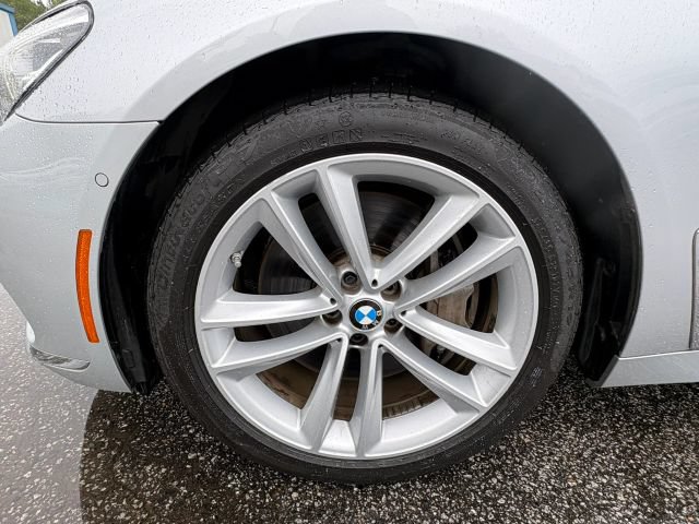 Used 2017 BMW 750i xDrive AWD/4WD image 9