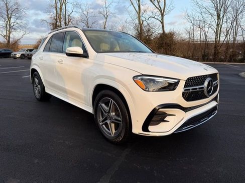 Certified 2026 Mercedes-Benz GLE 450 4MATIC image 3