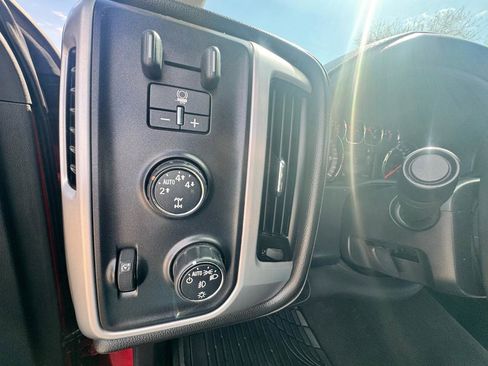 Used 2014 GMC Sierra 1500 SLE w/ SLE Value Package image 21