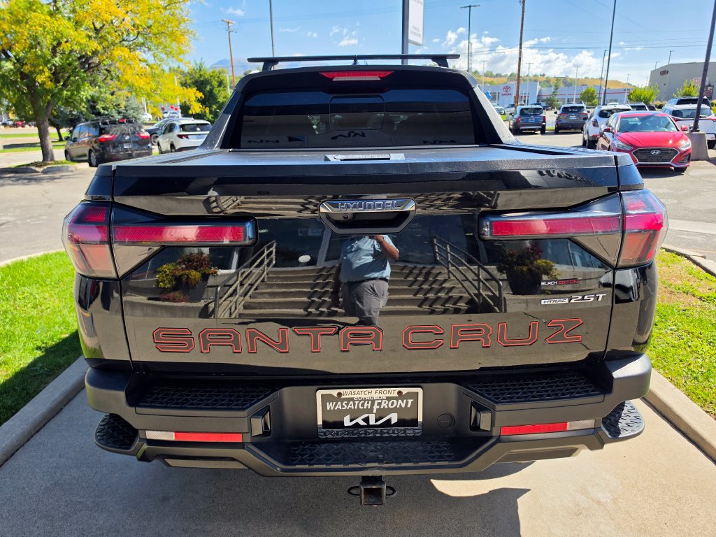 Used 2023 Hyundai Santa Cruz Night AWD/4WD image 6