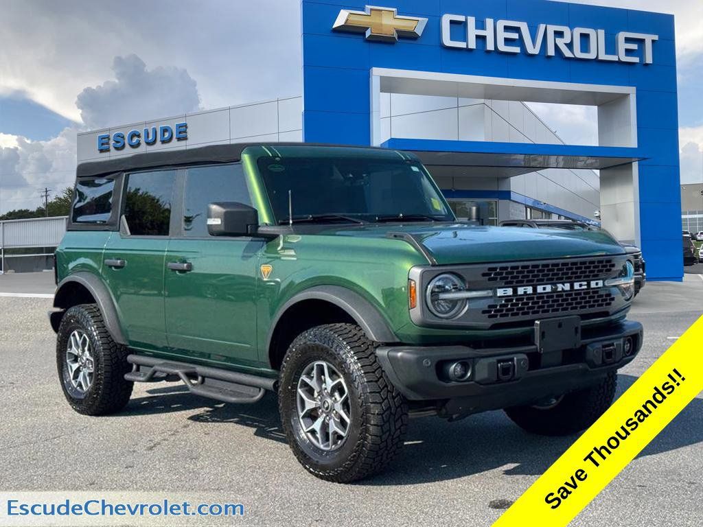 Used 2022 Ford Bronco Badlands AWD/4WD image 1