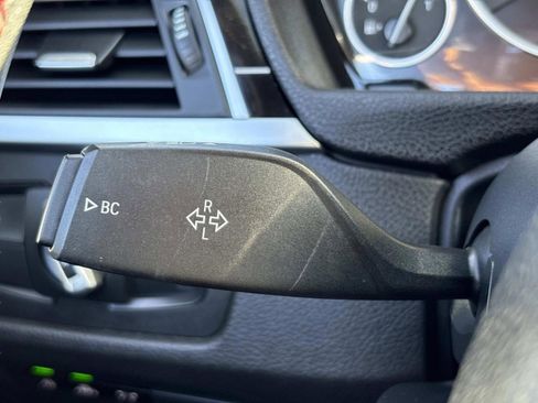 Used 2019 BMW 430i Convertible w/ Convenience Package image 27