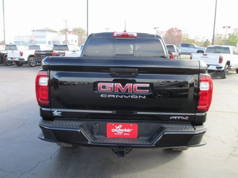Certified 2024 GMC Canyon AT4 image 6