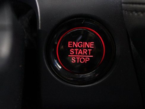 Used 2023 Honda HR-V LX image 30