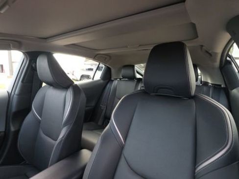 Used 2024 Toyota Prius Limited w/ Limited Premium Package FWD image 14
