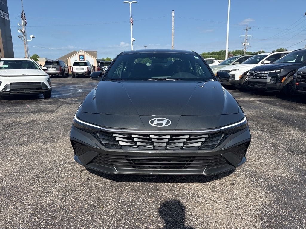 New 2026 Hyundai Elantra Sport FWD image 3