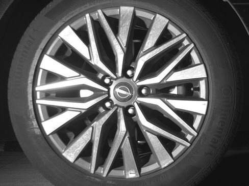 Used 2025 Nissan Altima 2.5 SV image 13