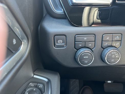 New 2026 Chevrolet Silverado 2500 LT w/ Z71 Chrome Sport Edition image 18