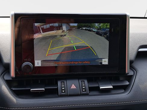Used 2024 Toyota RAV4 XLE Premium FWD image 21