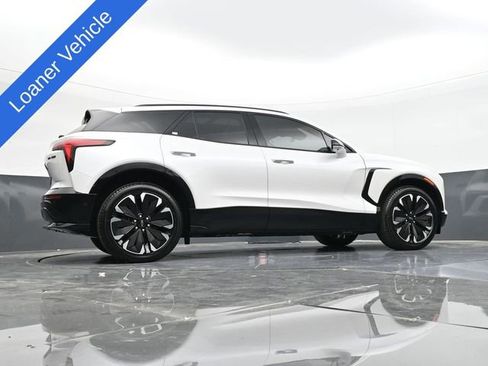 New 2025 Chevrolet Blazer EV RS AWD/4WD image 39