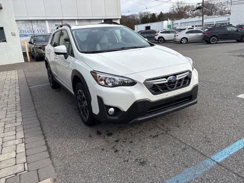 Certified 2023 Subaru Crosstrek 2.0i Premium image 2