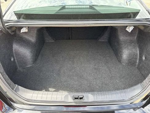 Used 2025 Nissan Altima 2.5 SV FWD image 20