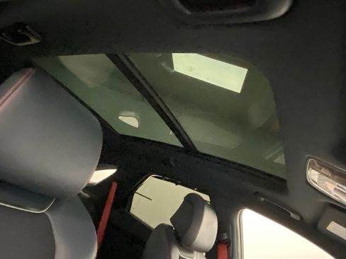 Used 2023 Genesis GV70 2.5T w/ Sport Prestige Package image 24