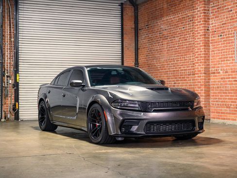 Used 2020 Dodge Charger SRT Hellcat w/ Harman/Kardon Audio Group RWD image 9