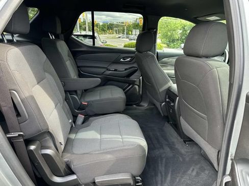 Used 2023 Chevrolet Traverse LT w/ LPO, Floor Liner Package AWD/4WD image 13