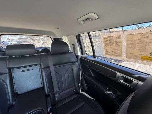 Used 2025 Hyundai Santa Fe SEL image 40