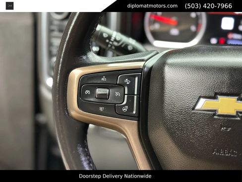 Used 2022 Chevrolet Silverado 2500 High Country w/ Z71 Off-Road Package image 34
