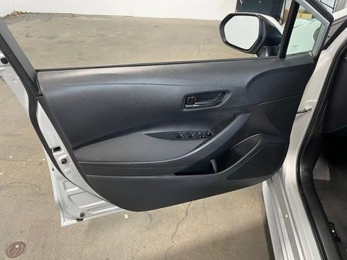 Used 2024 Toyota Corolla LE FWD image 24