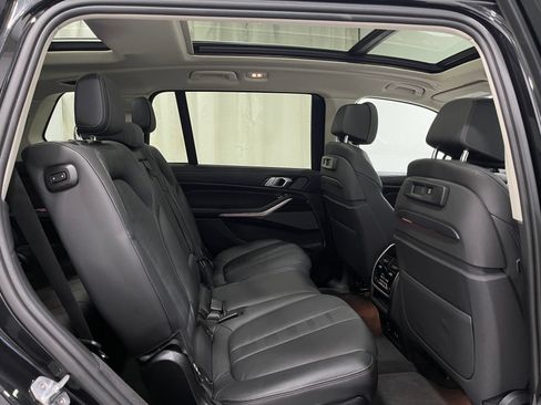 Used 2019 BMW X7 xDrive40i w/ Premium Package AWD/4WD image 33