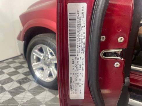 Used 2015 RAM 1500 Laramie Longhorn w/ Convenience Group image 28