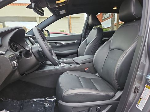 Used 2022 INFINITI QX50 Luxe w/ Appearance Package image 12