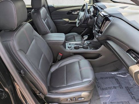 Used 2023 Chevrolet Traverse RS AWD/4WD image 21