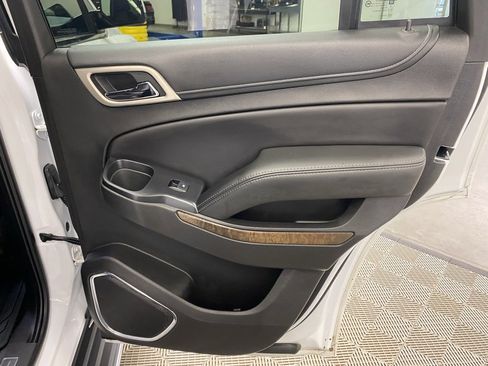 Used 2018 GMC Yukon Denali w/ Open Road Package image 17