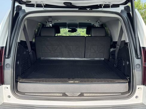 Used 2019 Chevrolet Tahoe LT AWD/4WD image 29