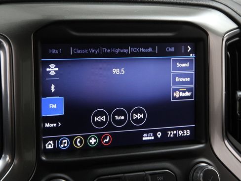 Used 2019 Chevrolet Silverado 1500 RST image 11