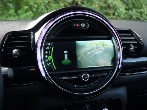 Used 2019 MINI Cooper Clubman S image 10