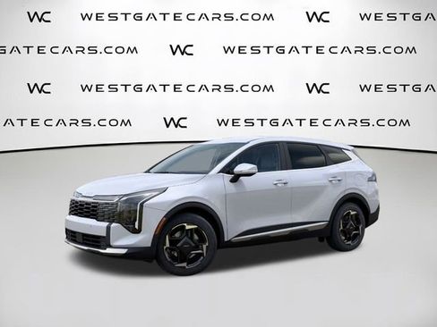 New 2026 Kia Sportage EX FWD image 4