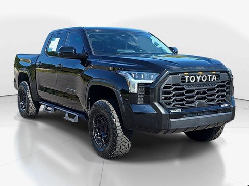 Used 2023 Toyota Tundra Limited AWD/4WD image 2